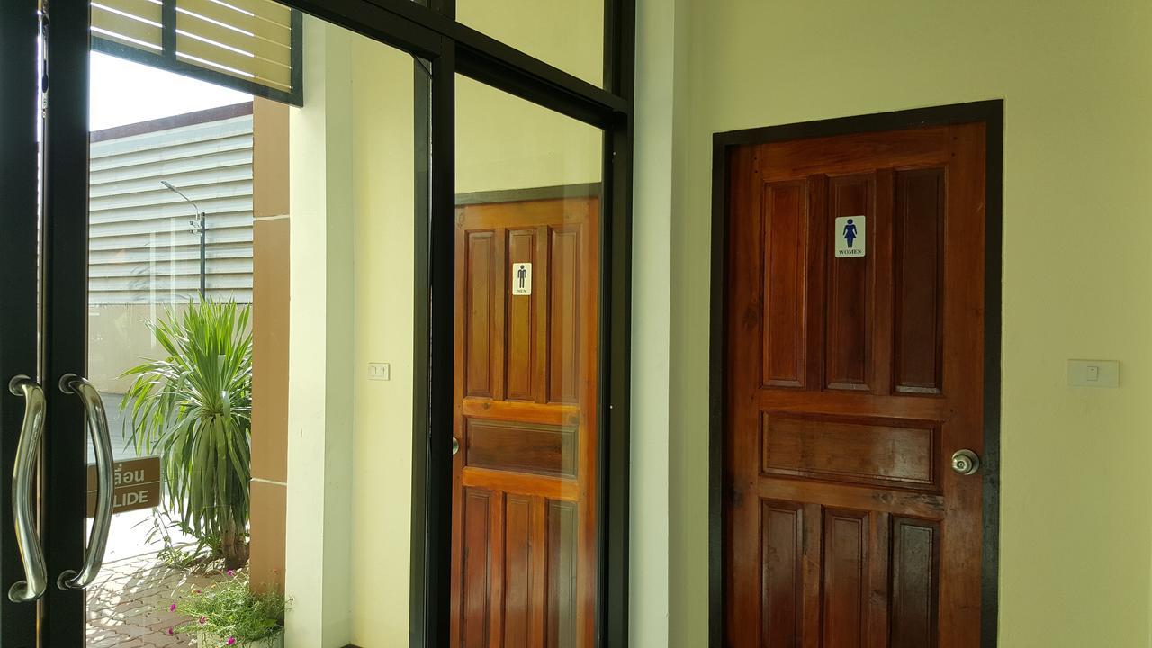 Charoensuk Grand Hotel Kabin Buri Ngoại thất bức ảnh